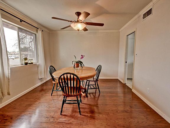 5th image of 9202 N 48th Dr
