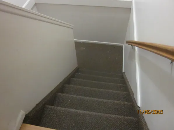 387 South Fifth Street image 8 of 17