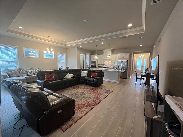 3270 SW 120th Ter — Photo 3