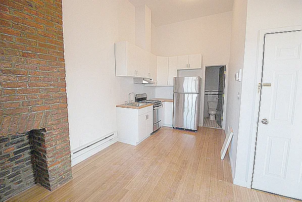 Rented by CCM Property Management LLC | media 2