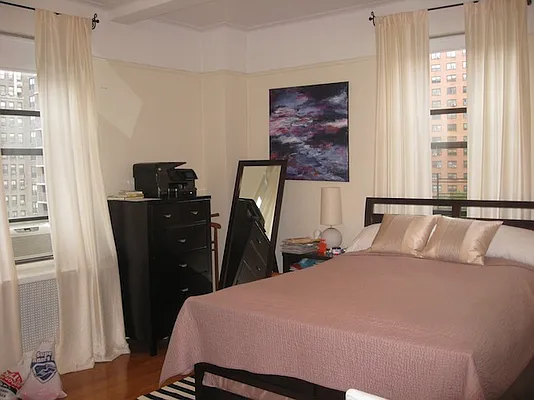 Rented by Stonecrest Realty | media 12