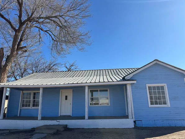 911 4th St, Abernathy, TX 79311