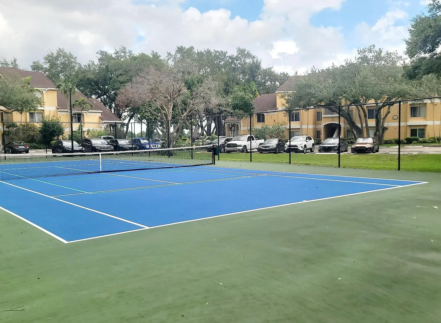 1 bed, 1.0 bath, 834 sqft, $1,800 — Photo 4