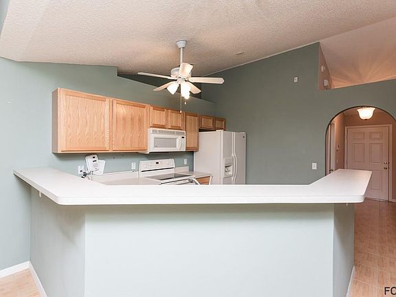 4th image of 7 Bellmore Pl