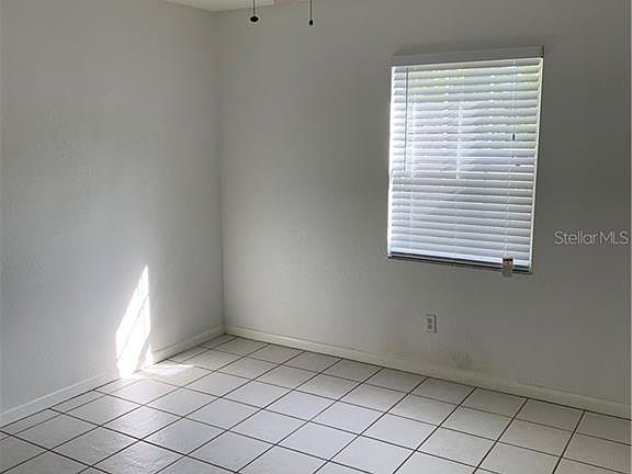 3rd image of 1887 N Lake Eloise Dr