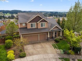12734 SE Sunrunner Ct, Happy Valley, OR 97086