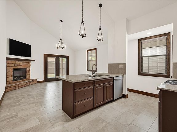 4th image of 29527B Turnbury Village Dr