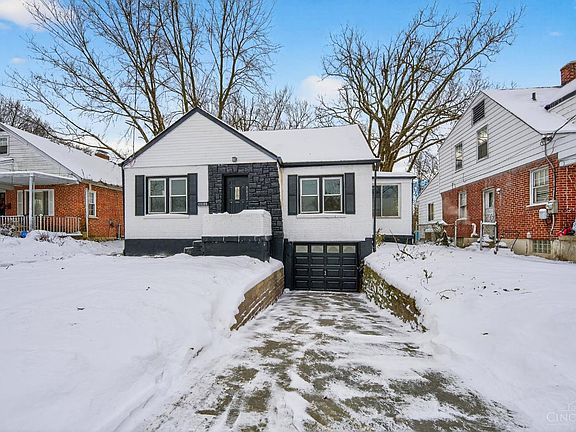 2nd image of 2033 Sundale Ave