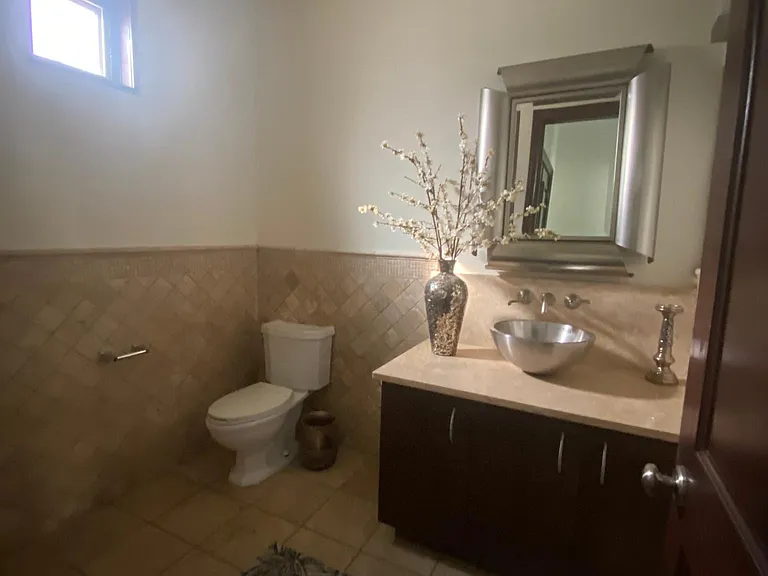 407 Jordan Dr — Photo 32