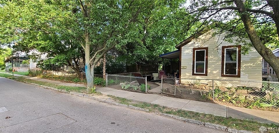 1st image of 316 E Lincoln St