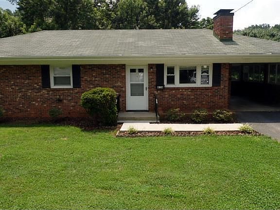 2nd image of 4716 Oakdale Dr