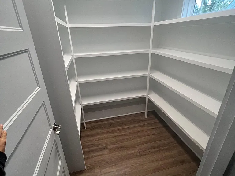 100 Shoreview Dr — Photo 9