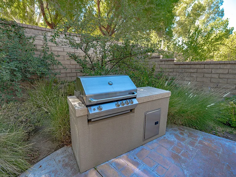 27552 Weeping Willow Dr — Photo 10