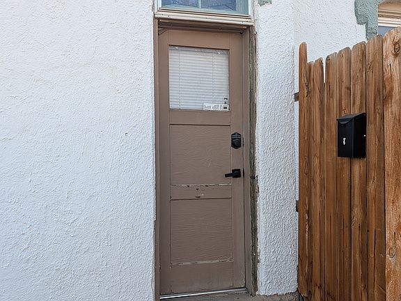 5th image of 701 W 13th St #B