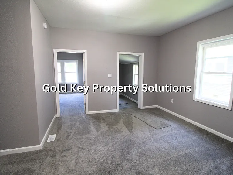 2636 Central Ave — Photo 9