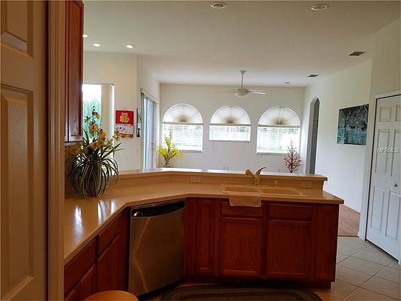 5th image of 12615 Stanwyck Cir
