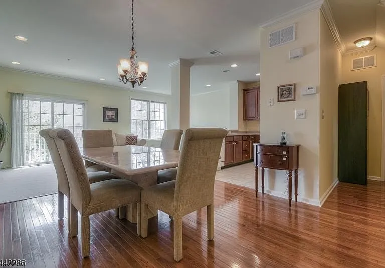 106 Donato Cir — Photo 4