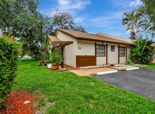 9854 NW 16th Ct, Pembroke Pines, FL 33024