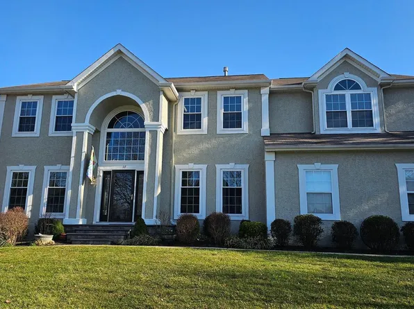 17 Chase Rd, Lumberton, NJ 08048