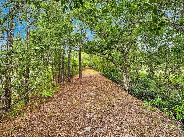 10600 Okeechobee Road, Fort Pierce, FL 34945