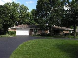 1701 Wagner Rd, Glenview, IL 60025