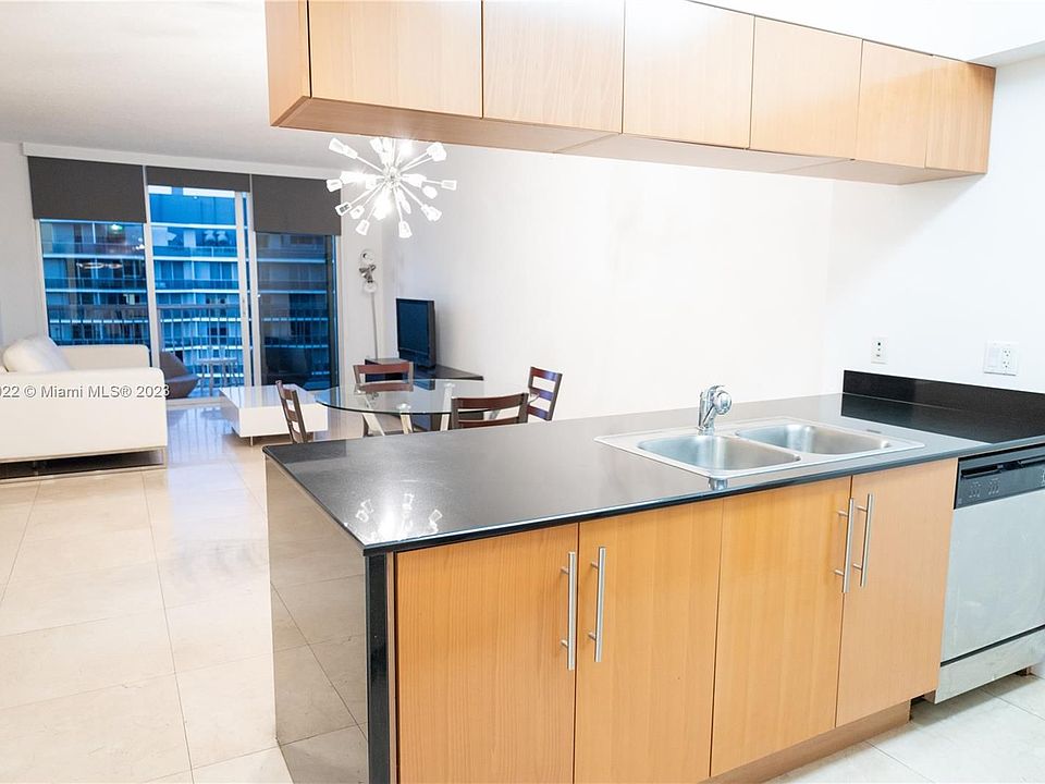 1st image of 1750 N Bayshore Dr APT 5509