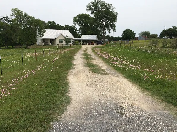 1127 County Road 241, Anderson, TX 77830