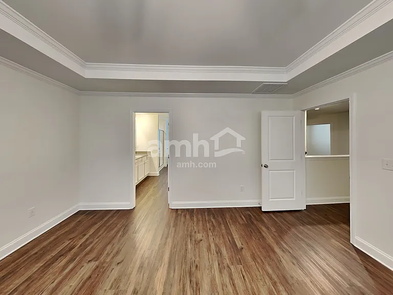 6051 Rosemore Ln — Photo 14
