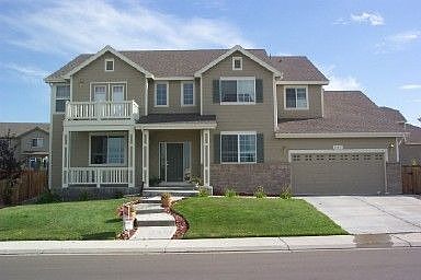 1st image of 805 Parkdale Pl