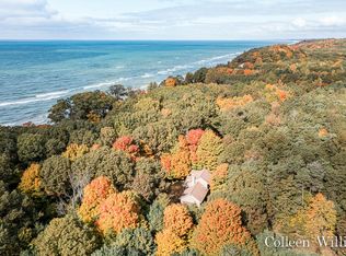 8259 Croswell Shore Trl, West Olive, MI 49460