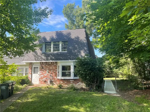 18 Shelley Court, Middletown, NY 10941