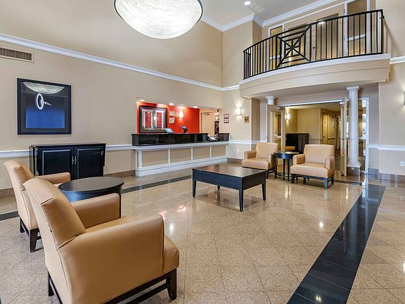 Lobby and Guest Check-in