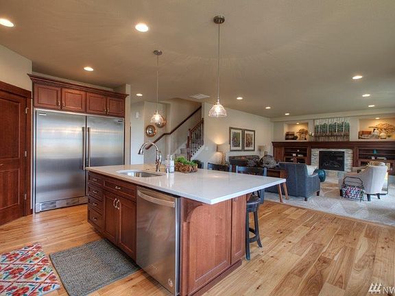 4th image of 12724 173rd Street Ct E