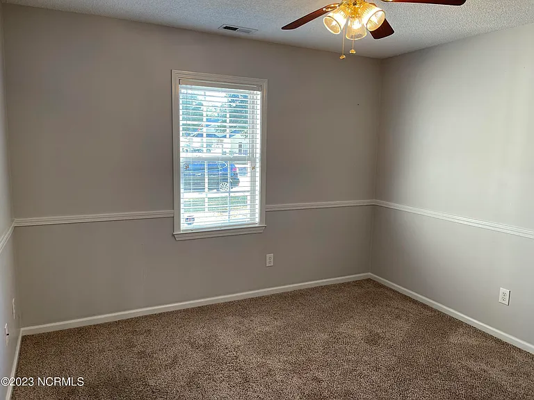 3719 Elizabeth Ave — Photo 9