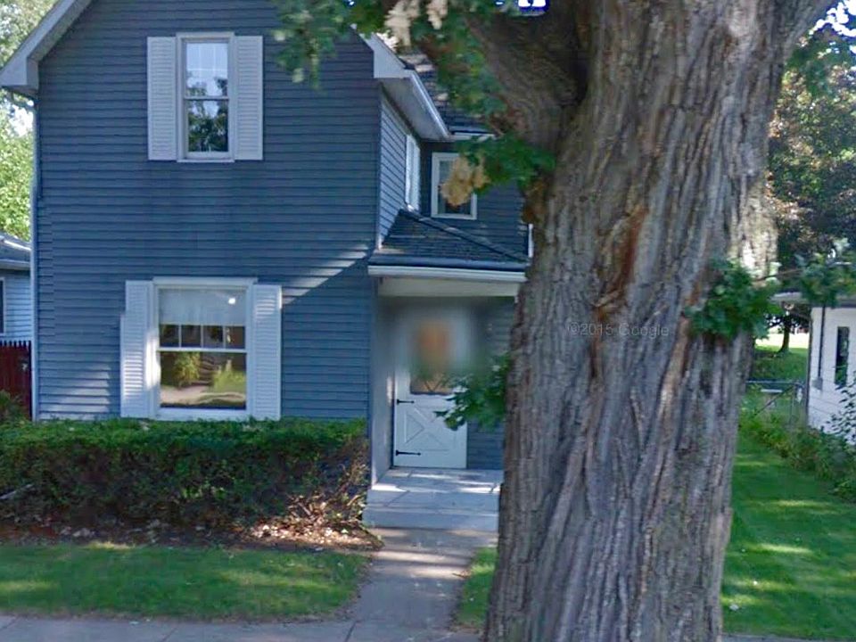1st image of 682 Milwaukee Ave