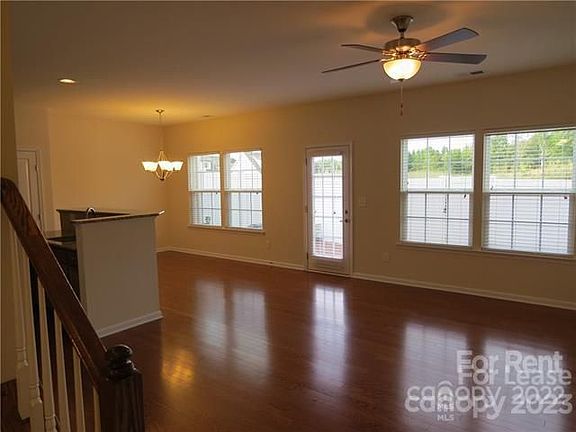 4th image of 7554 Red Mulberry Way