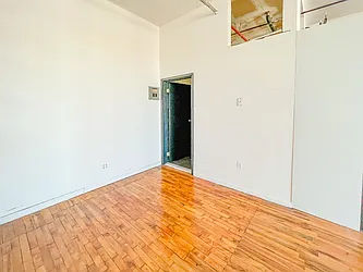 Rented by MySpaceNYC