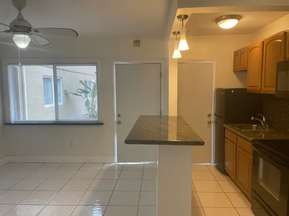 6310 SW 79th St, Miami, FL