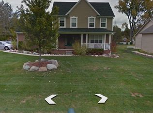 11009 Pacton Dr, Shelby Township, MI 48317