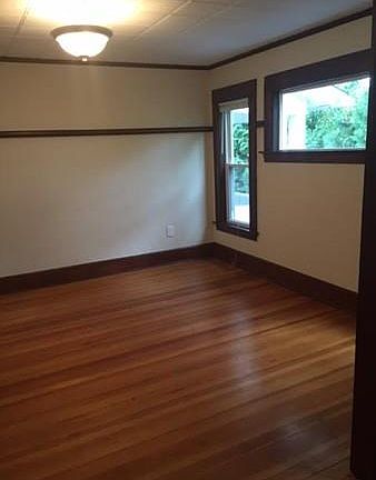 5th image of 15 Dickinson St