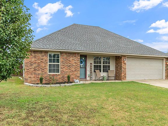 2nd image of 24 Green Apple Dr