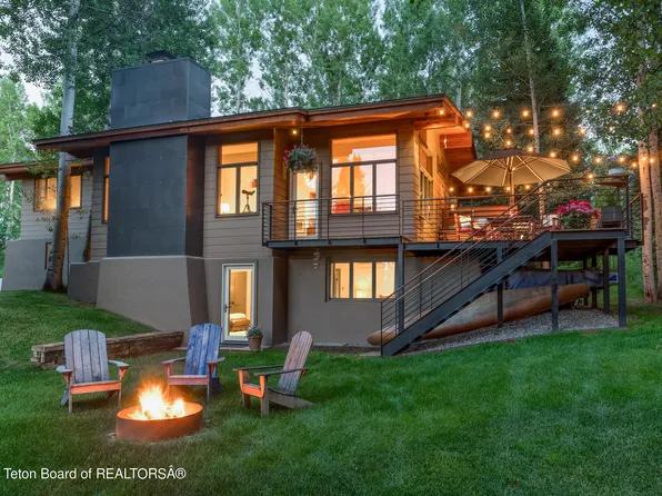 3155 W Teal Rd, Jackson, WY 83001
