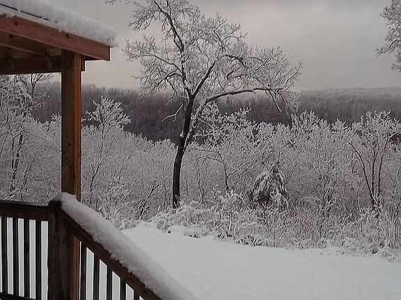 5th image of 186 Hidden Hills Rd