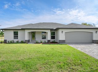 190 Porto Velho St, Punta Gorda, FL 33983