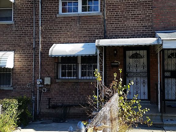 3rd image of 2936 Bouck Ave Pelham Gdn