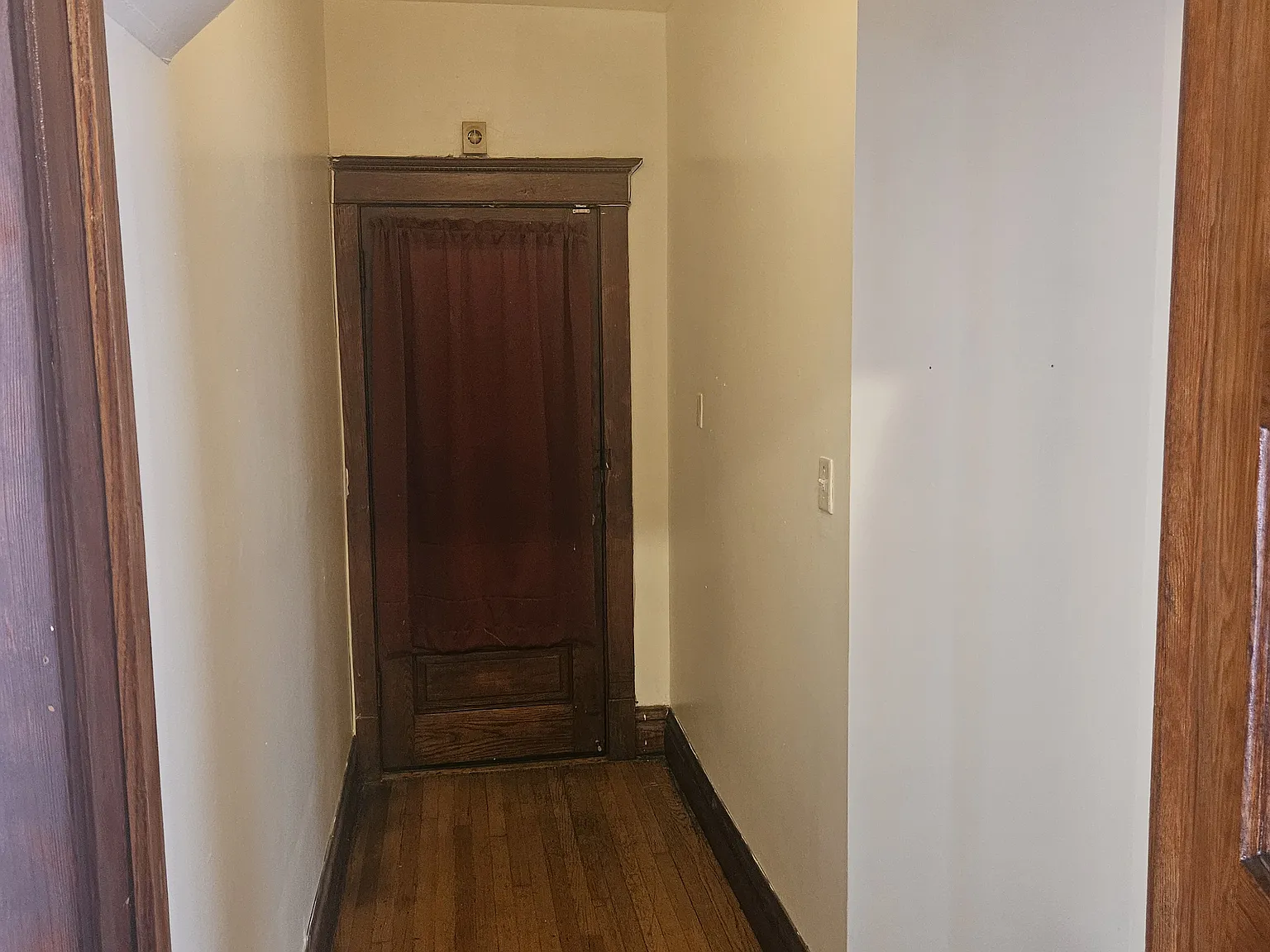 11818 S Wallace St — Photo 4
