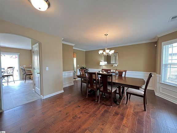 2nd image of 23 Ivyberry Rd