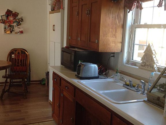 3rd image of 1737 Eustis St #1