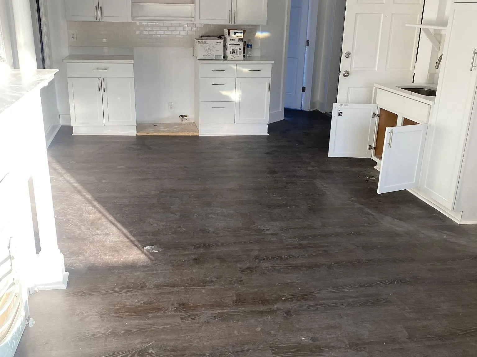 3 bed, 1100 sqft, $2,300 — Photo 1