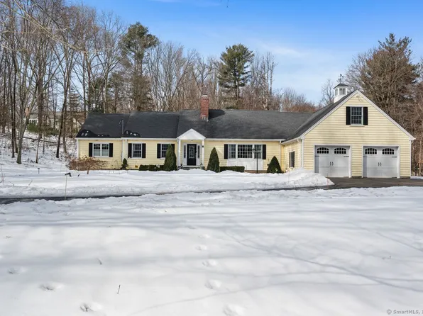 385 Sport Hill Road, Easton, CT 06612